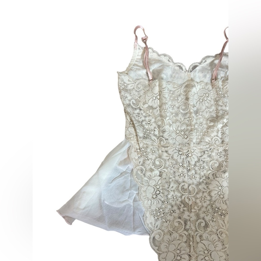 Free People Revolve HAH Sexy Maid to Wear Bodysuit in Blanc Lace Sz Small NWT - Picture 9 of 15